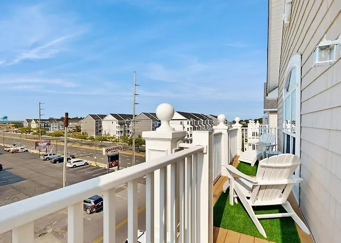 16 The Palms Holiday home *
